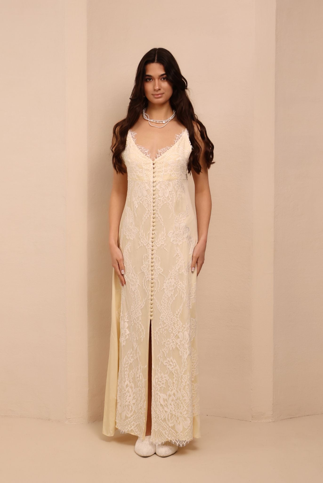 Frontal view of the viscose nightgown, focusing on the button-down front and white lace trimming along the neckline.