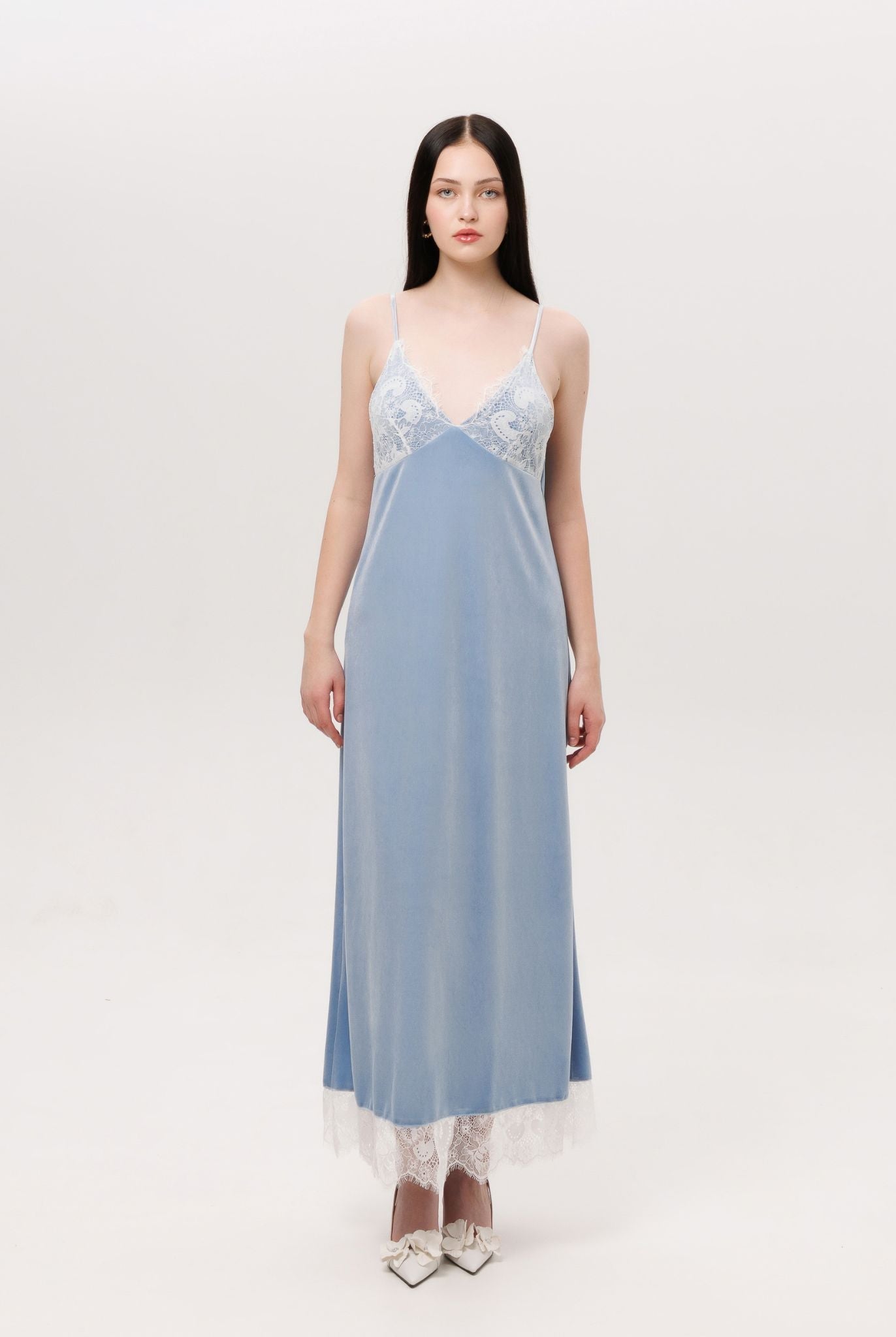 Full-length shot of the velvet nightdress, emphasizing the flattering V-neck and the breathable viscose lining.