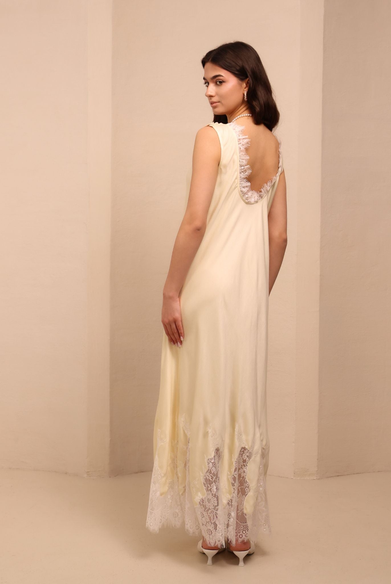 Rear perspective of the nightdress, illustrating the loose, airy cut that ensures all-day comfort for mothers.