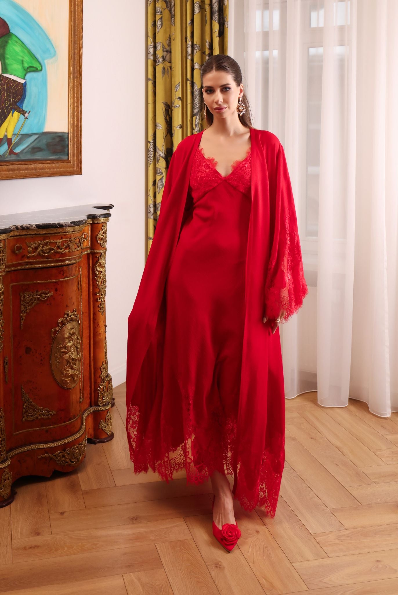 Dynamic shot of the long robe in motion, illustrating the thin, breathable fabric that flows with every step.