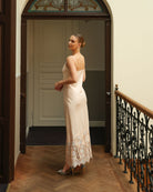 Rear view of the nightdress, highlighting the adjustable shoulder straps for a perfect and comfortable fit.